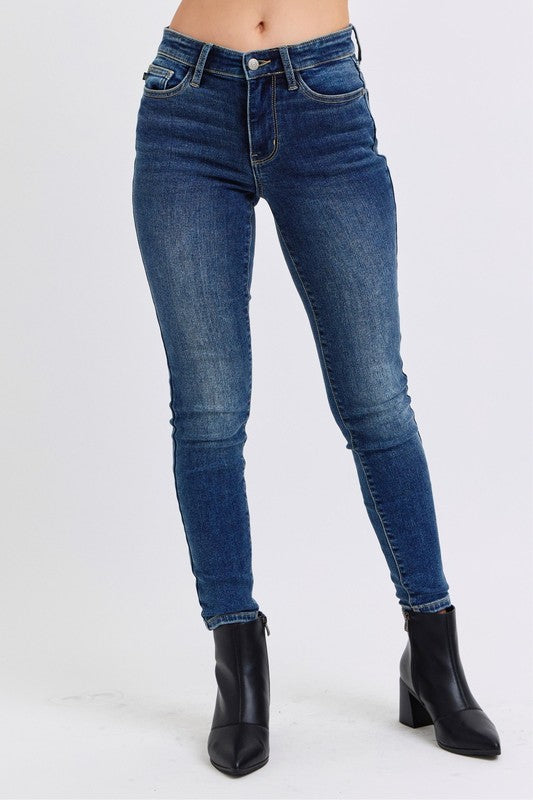 Judy Blue Dark Wash Skinny Jeans